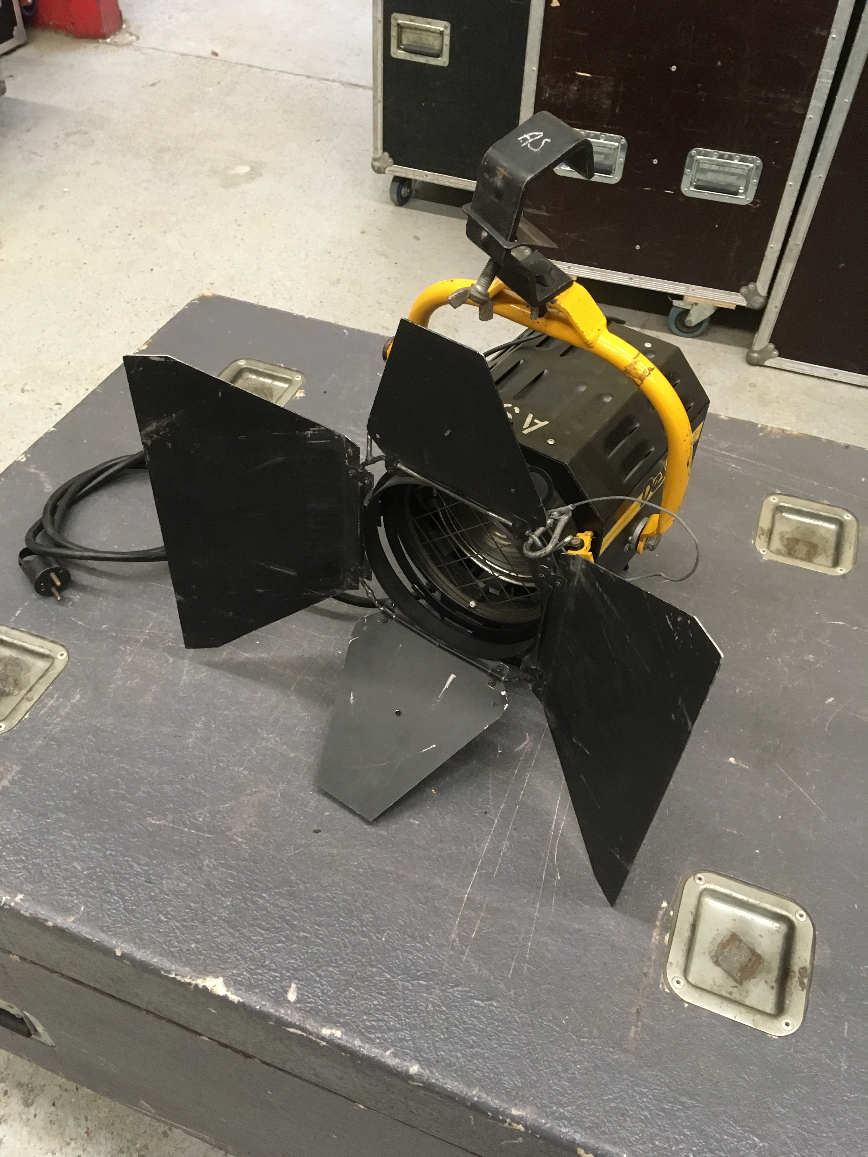 DESISTI - Fresnel 1Kw